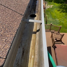 RESIDENTIAL-GUTTER-CLEAN-OUT-IN-GARDEN-CITY-KANSAS 2